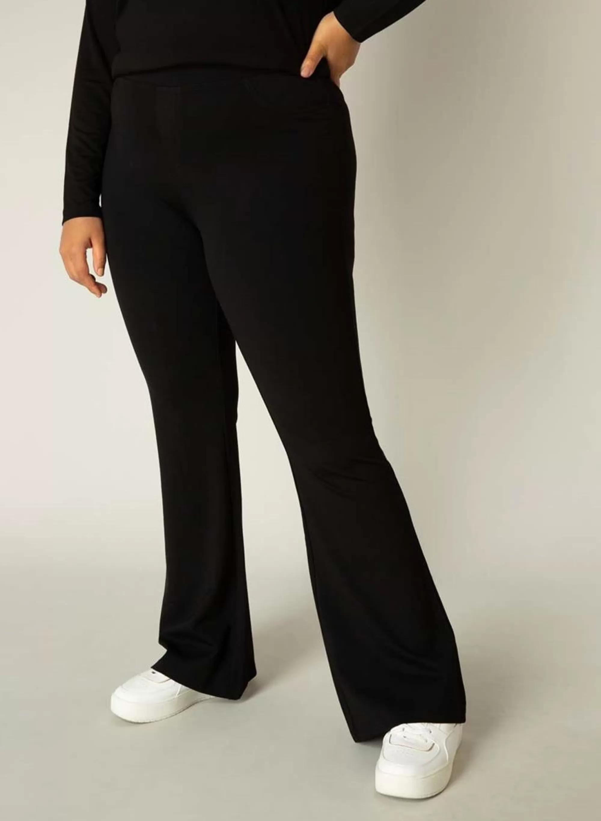 Flash Sale Base Level Curvy Broek Allie 011 Black