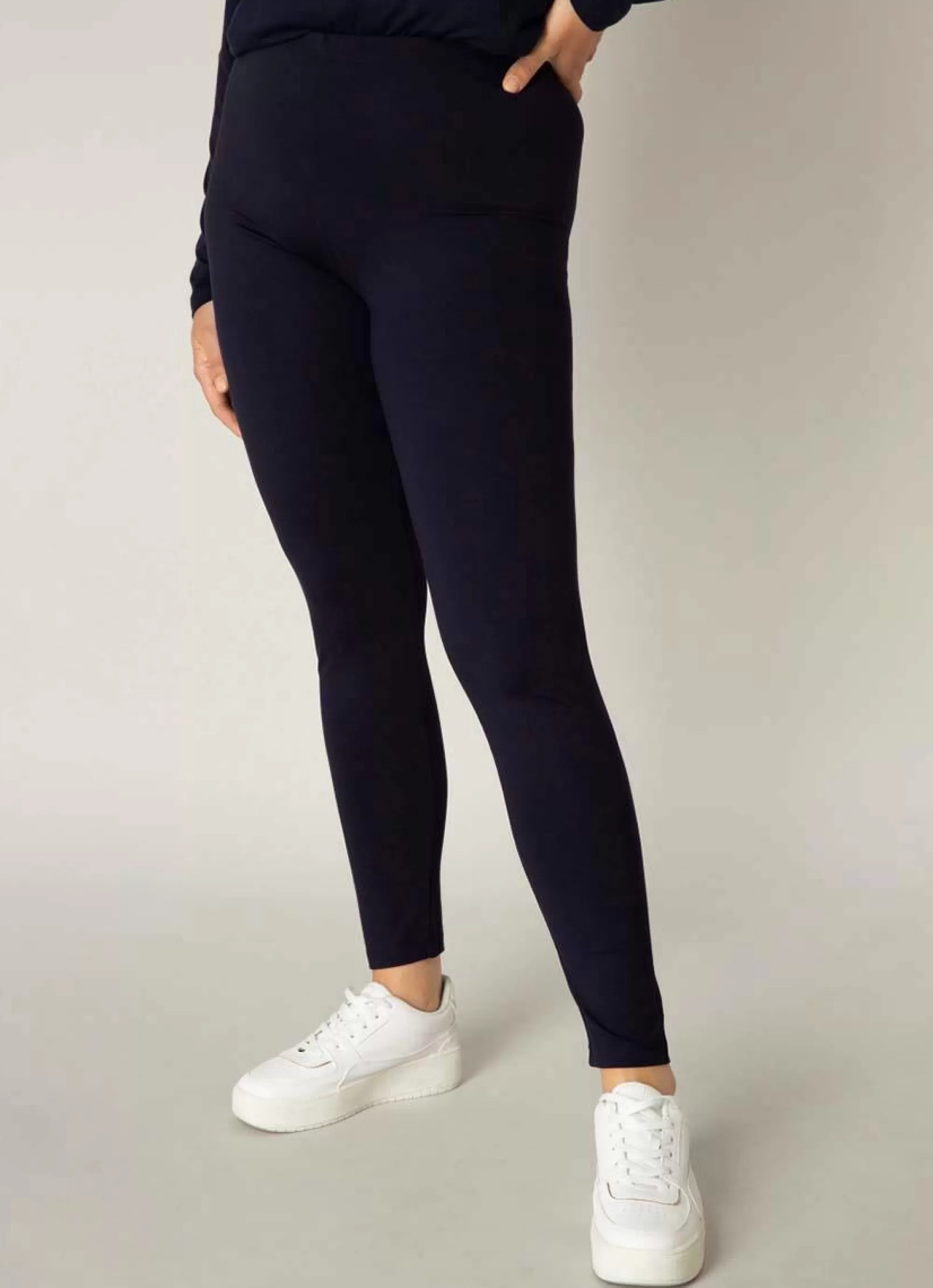 Clearance Base Level Curvy Legging Andrea 026 Dark Blue