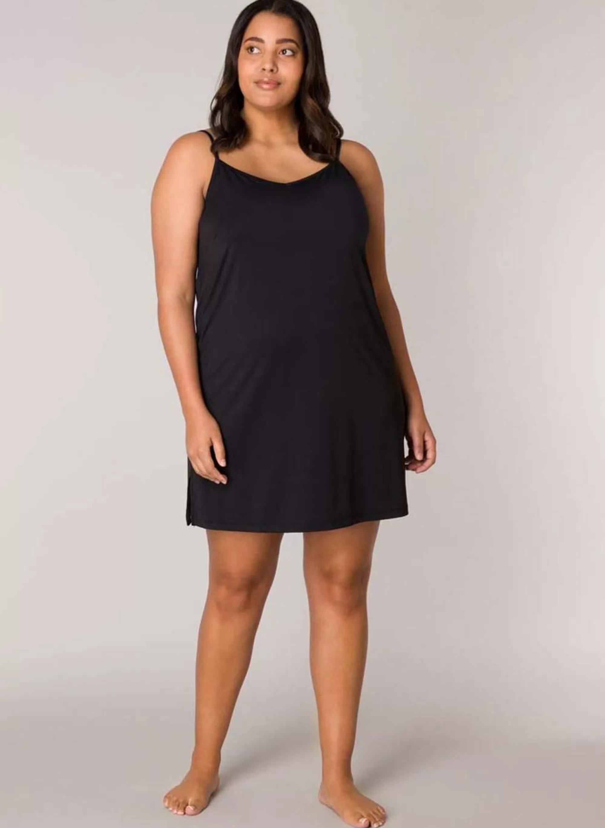 Clearance Base Level Curvy Onderjurk Yanira 048 Black