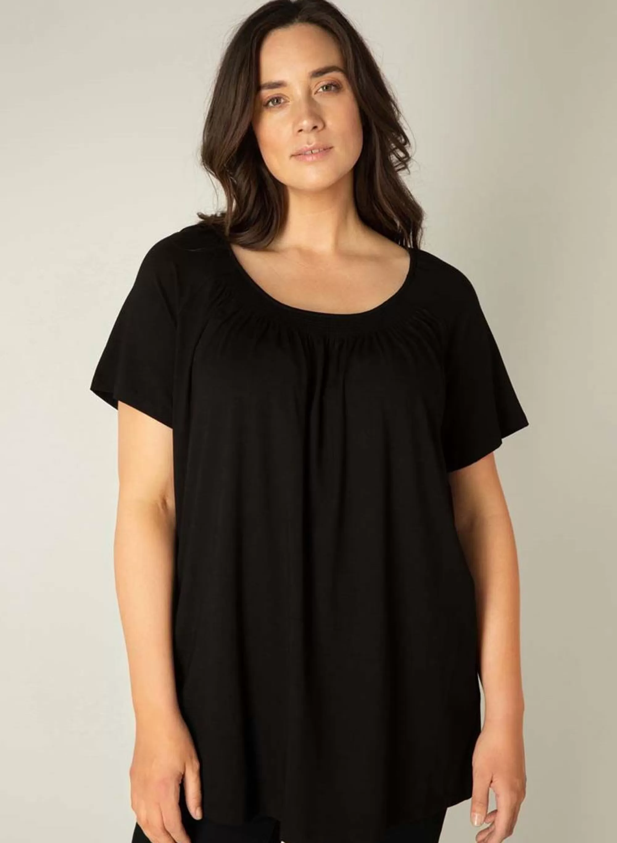 Fashion Base Level Curvy Shirt Yokia 004 Black