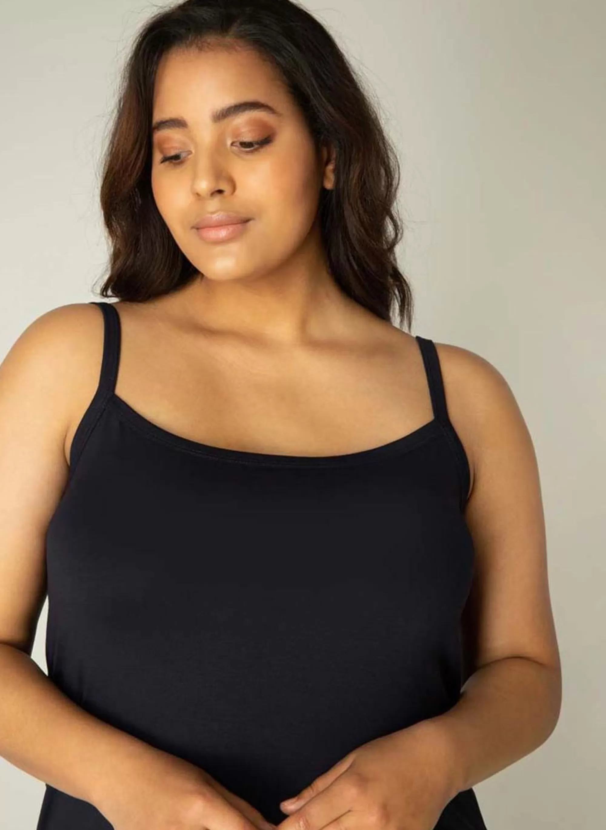 Hot Base Level Curvy Top Alexa 003 Dark Blue