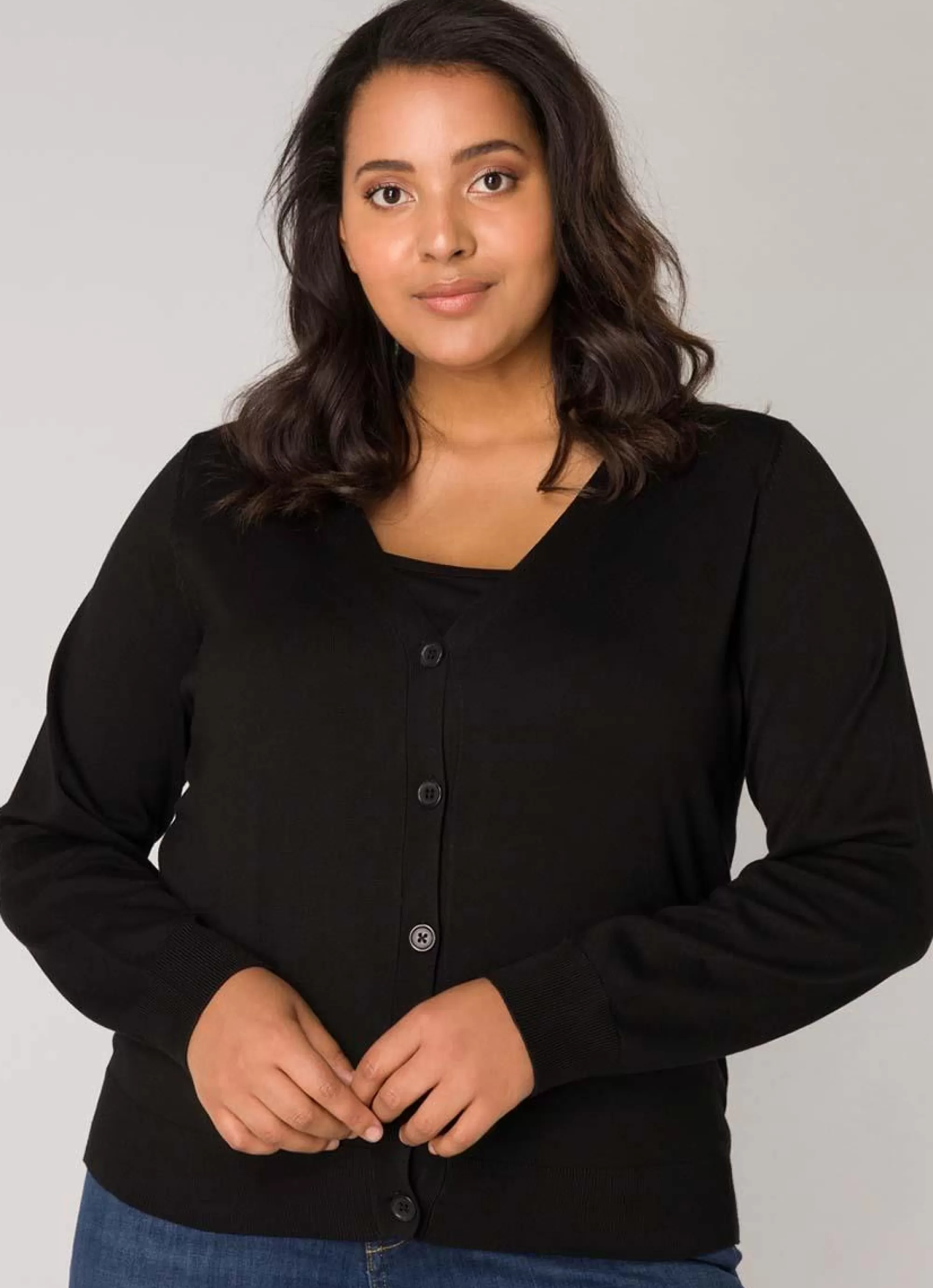 Clearance Base Level Curvy Vest Yvonne 068 Black