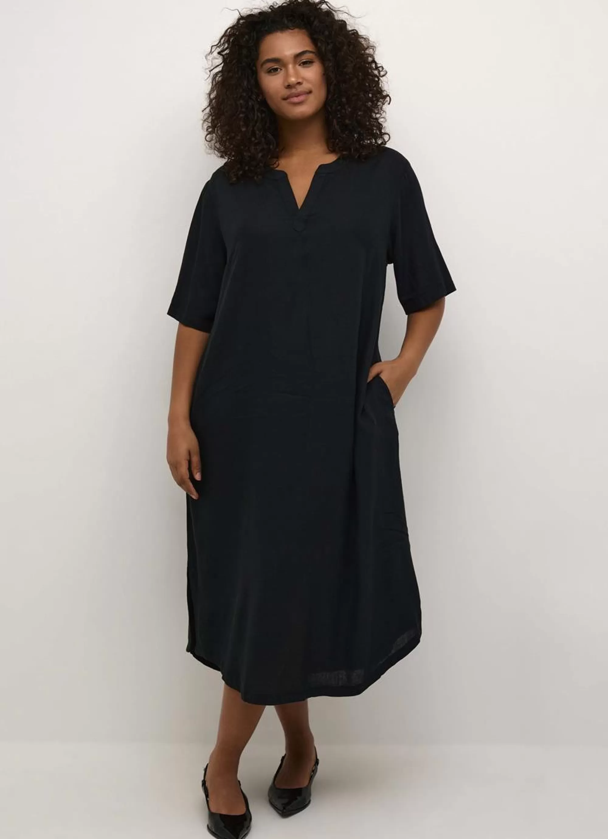 Hot Kaffe Curve Kaftan Dress Mille 10582218 - 100121 Black Deep