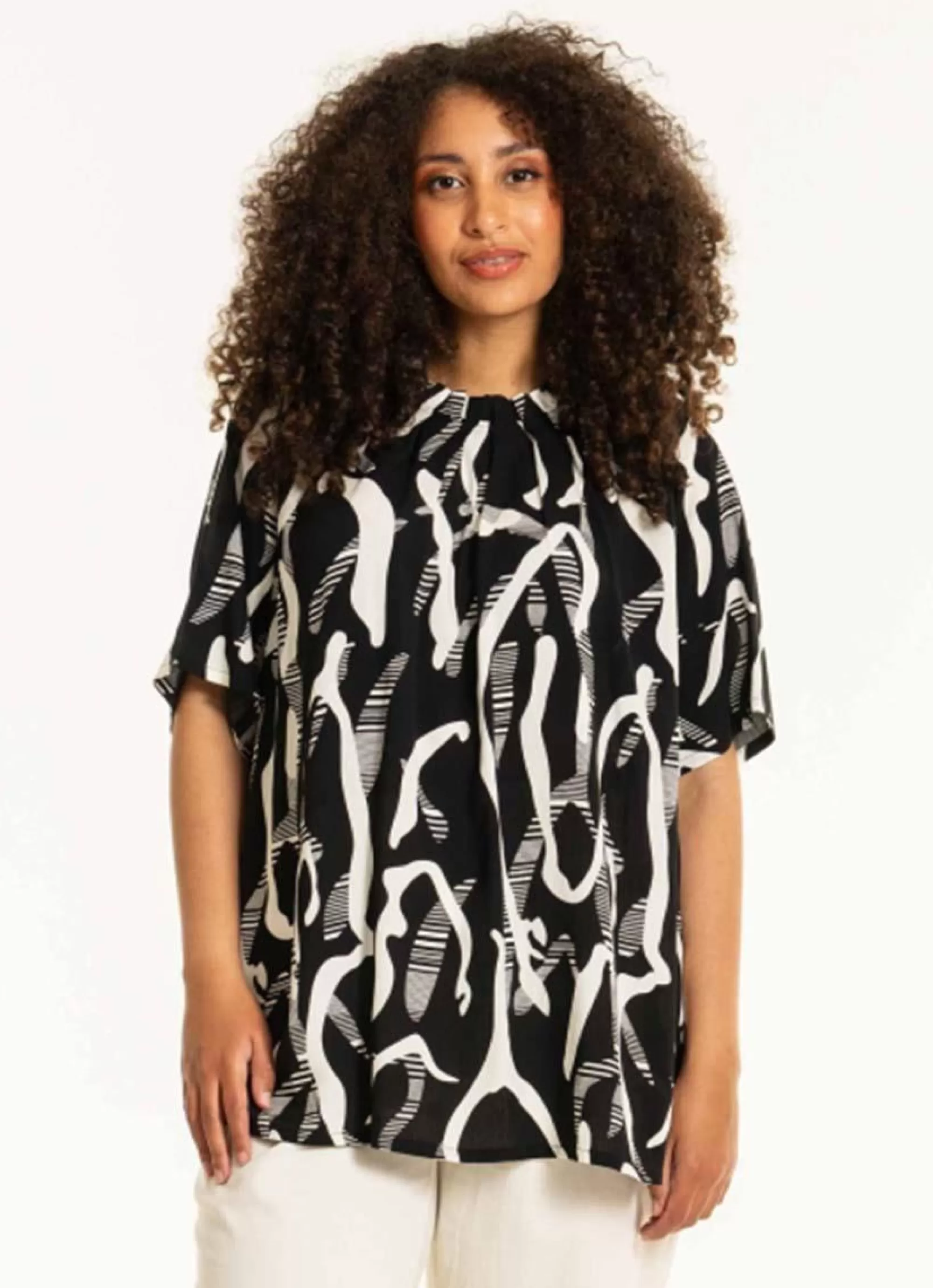 Clearance Studio Blouse Betty S242894 - Black/White Patterns